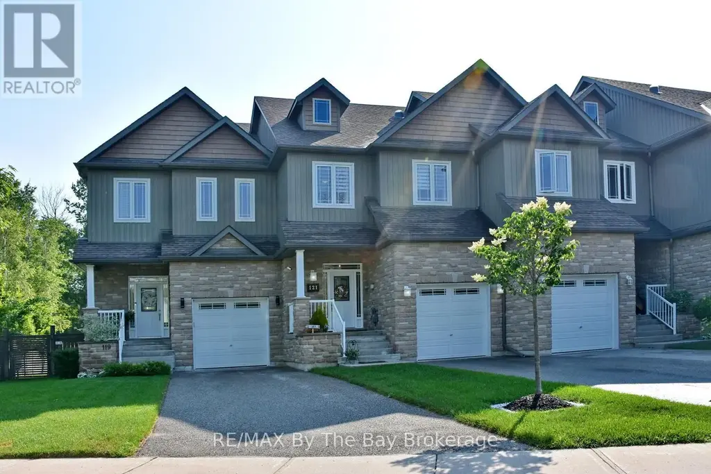 121 45th Street N, Wasaga Beach
